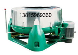 大型脫水機,工業(yè)水洗機,工業(yè)洗滌設備產(chǎn)品大圖 泰州市通洋洗滌機械公司